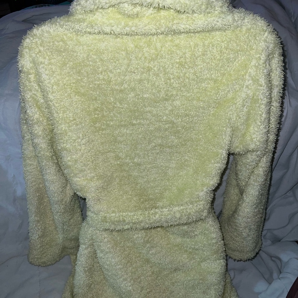La Lingerie Robe - Picture 6 of 9